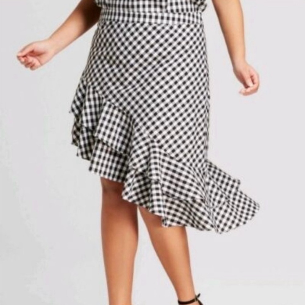 A New Day Target Black and White Plaid Gingham Asymmetrical Ruffle Skirt Sz 0.